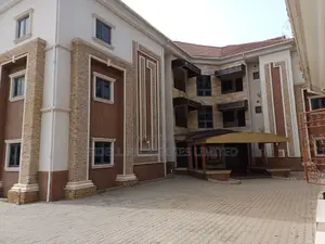 3bdrm Block of Flats in Guzape District for rent