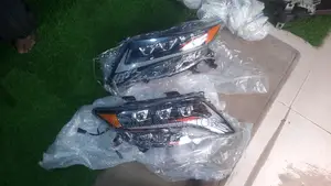 Headlamp Toyota Venza 2015 Three Troch Yahoo Model