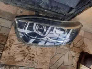 Headlamp Toyota Highlander 2009 Model