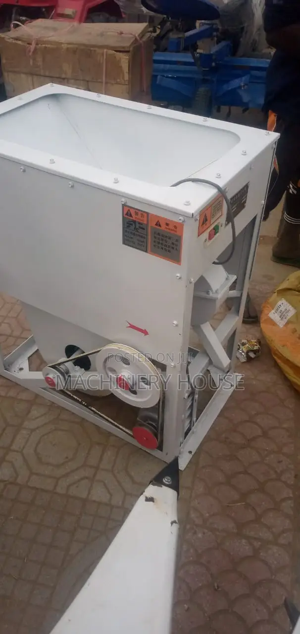 Dehusker Milling Machine