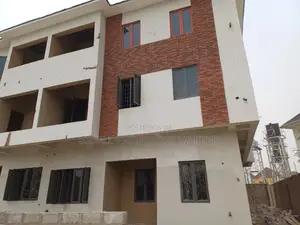 4bdrm House in Jahi for sale