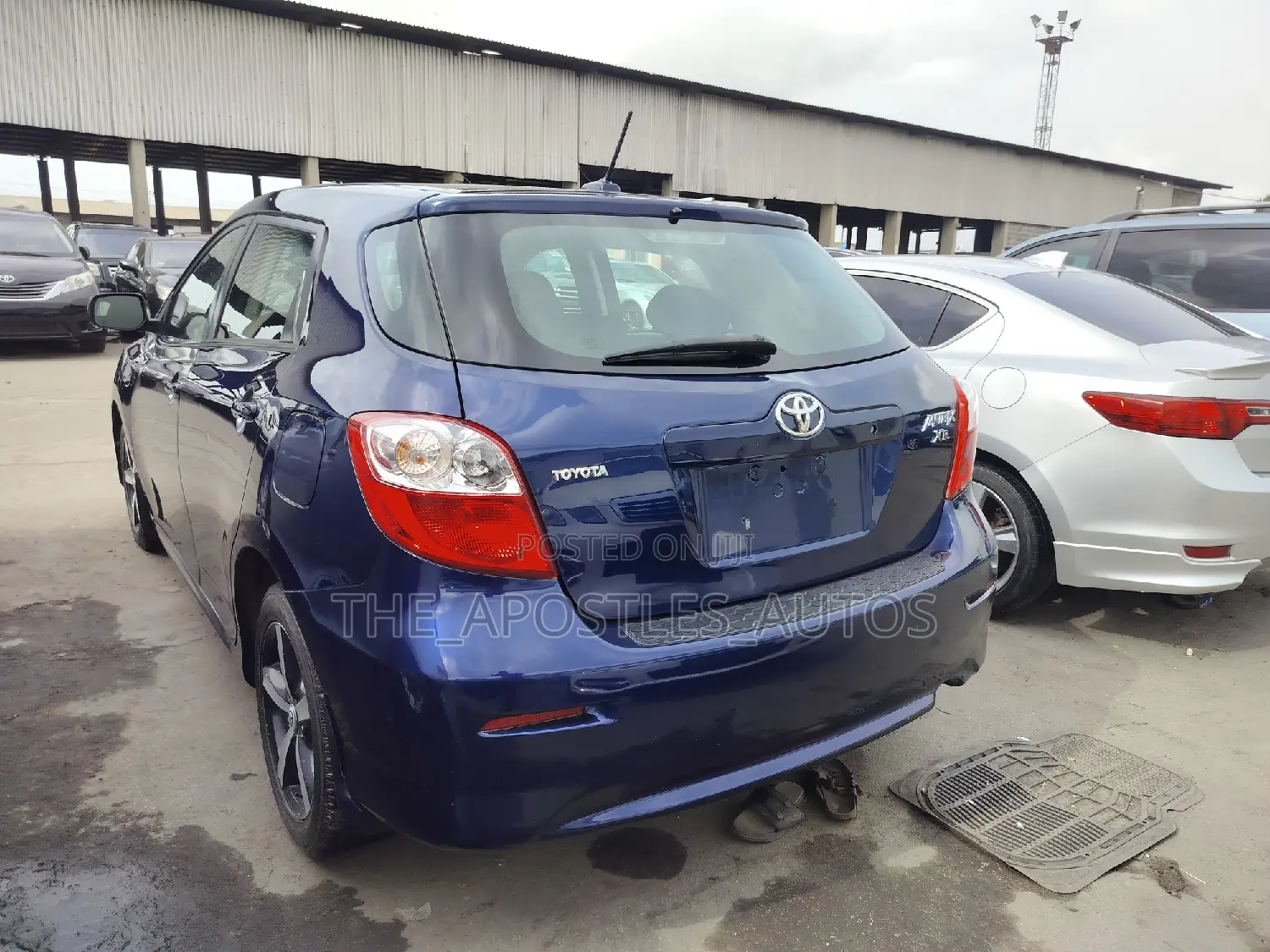 Toyota Matrix 2010 Blue