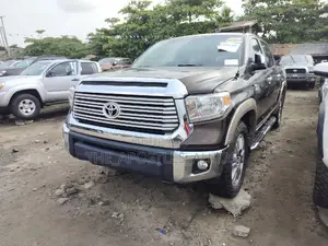 Toyota Tundra 2016 Brown