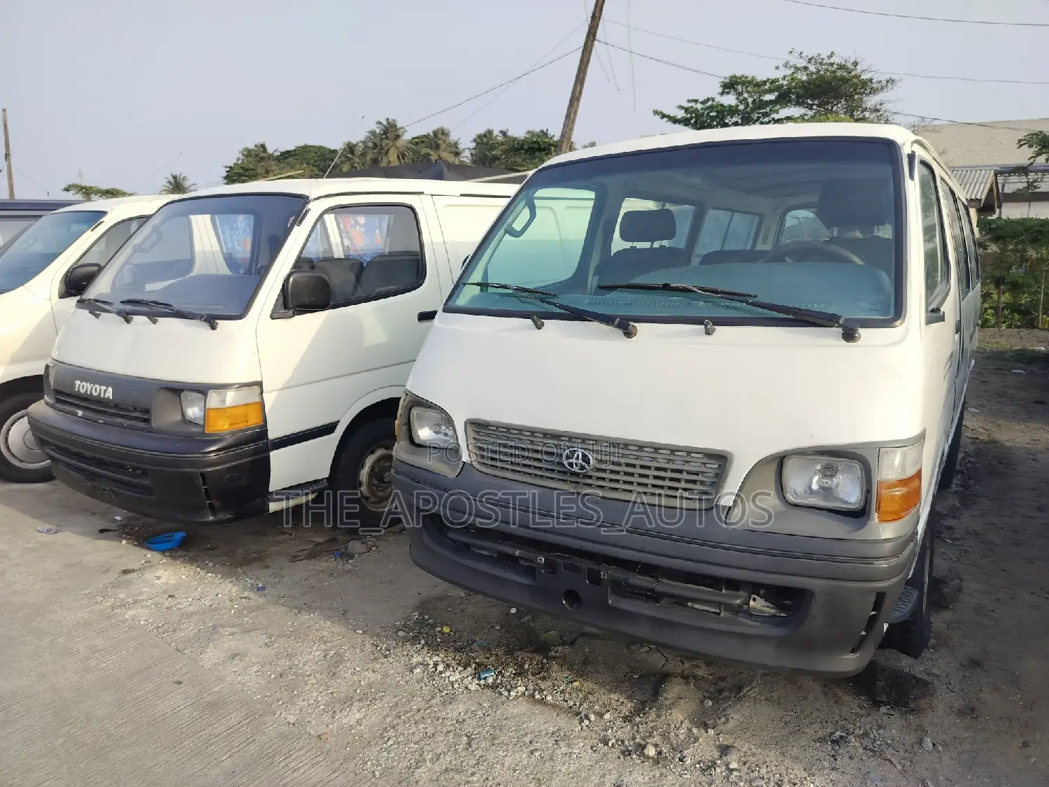 Toyota HiAce 2007 White
