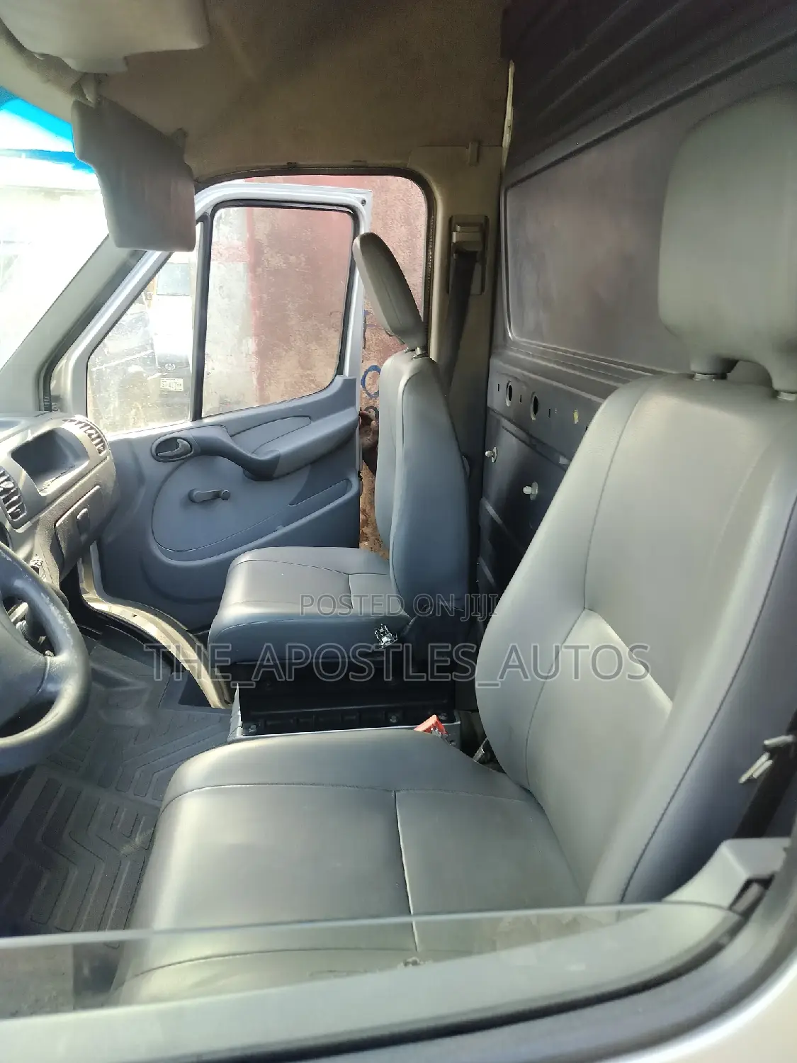Mercedes-Benz Sprinter 2010 Grey