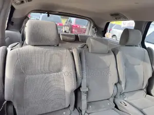 Toyota Sienna LE FWD 2006 Green