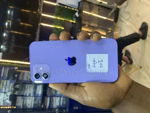 Apple iPhone 12 64 GB Purple