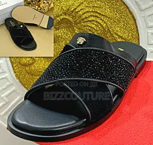 Original VERSACE Slippers in Store