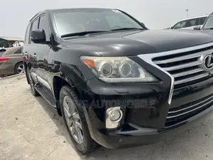 Lexus LX 570 AWD 2013 Black