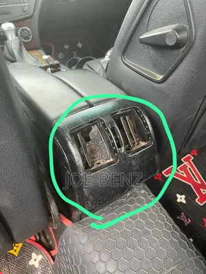 E350 2010 Back Console Ac Vent
