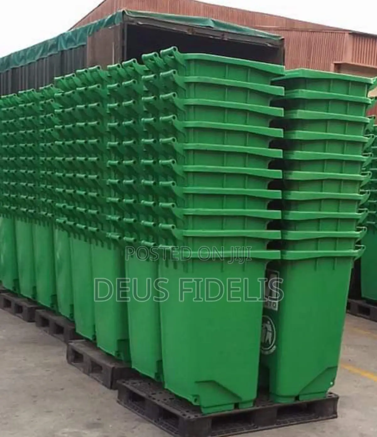 Waste Bin Trash Container/Bin With Tyres