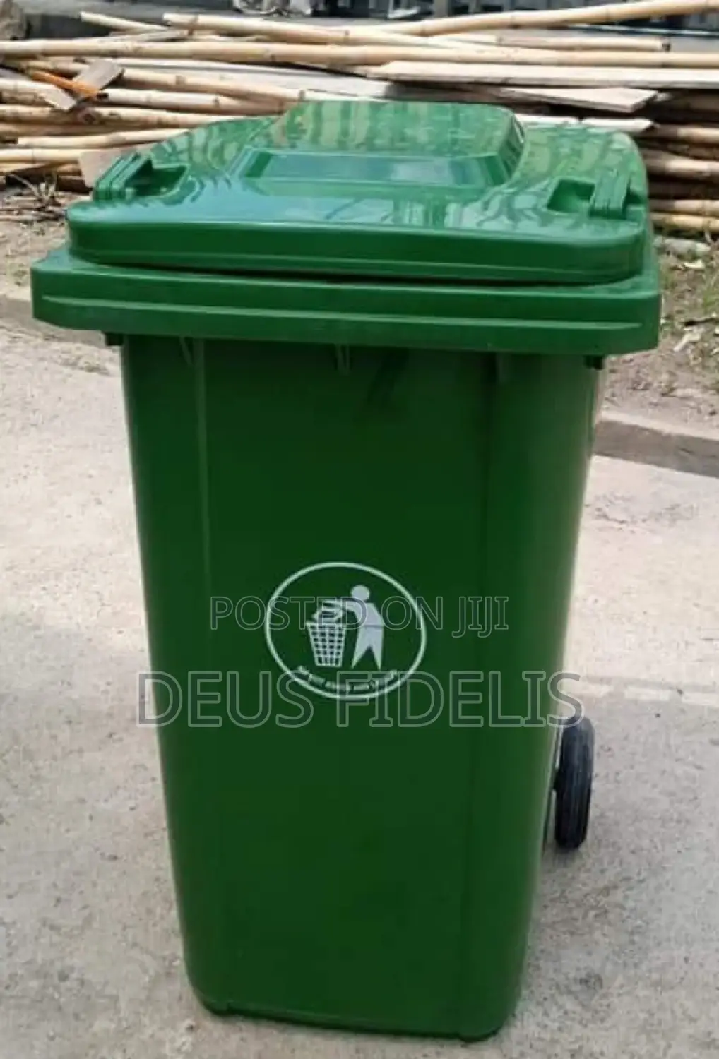 Refuse Bin With Tyres