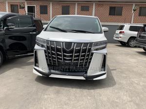 Toyota Alphard 2023 White