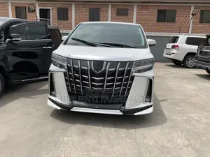 Toyota Alphard 2023 White