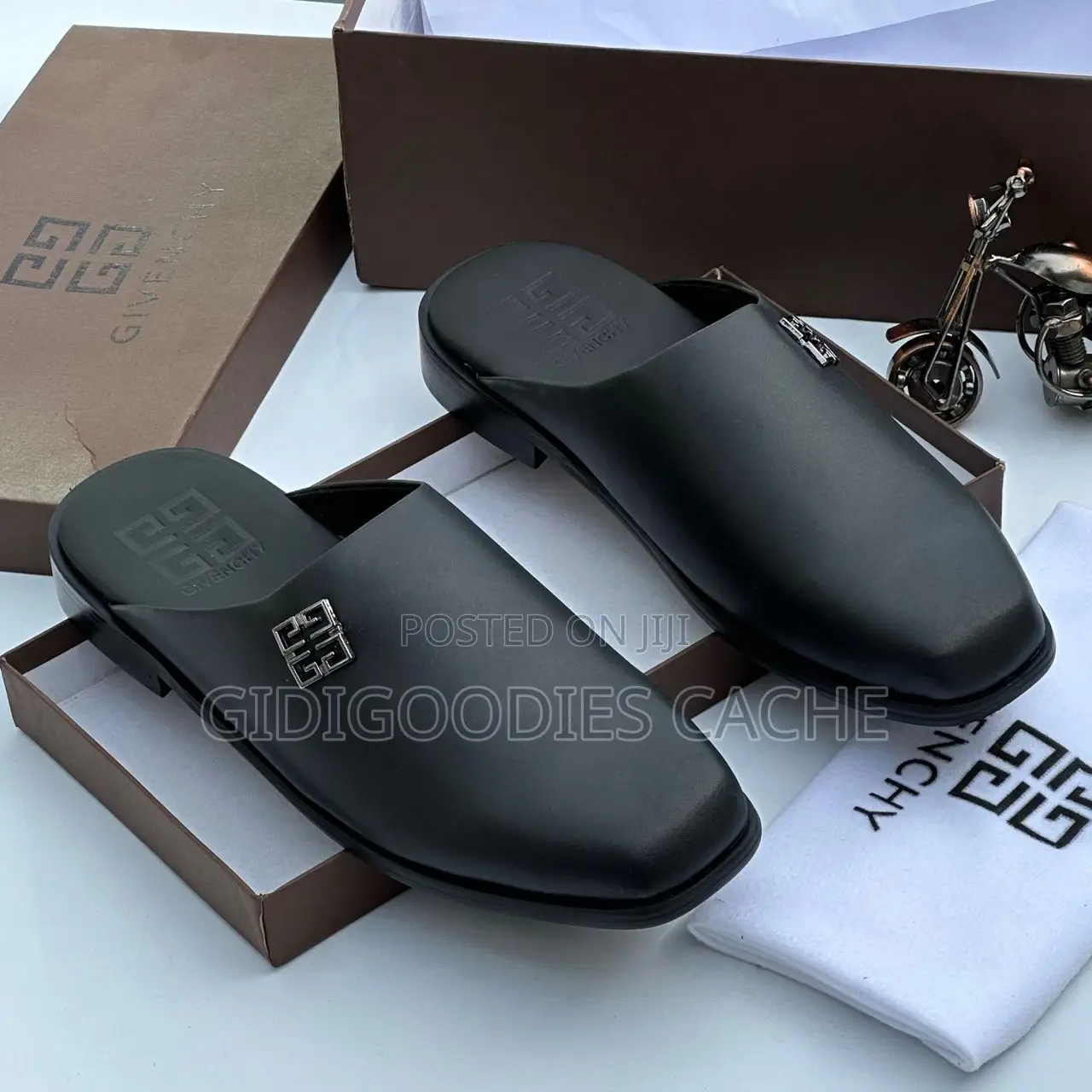 Givenchy Half Shoes