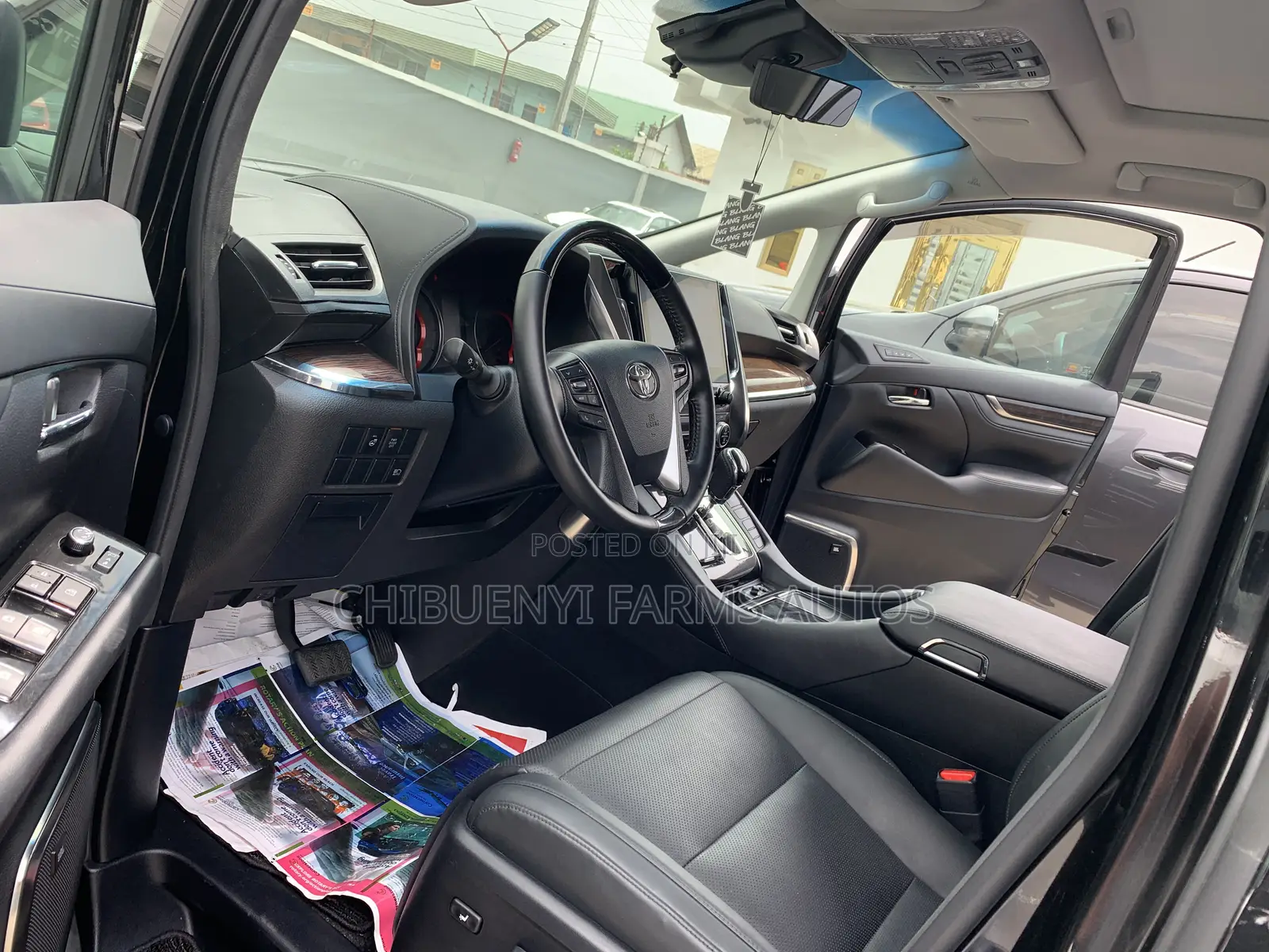 Toyota Alphard 2023 Black