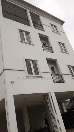 2bdrm Block of Flats in Allen Avenue for rent