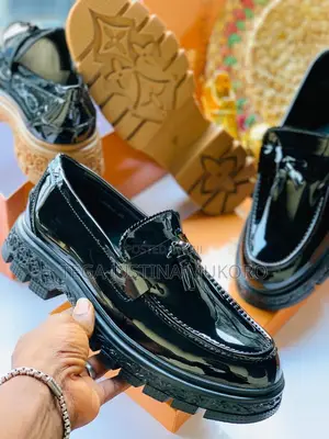 Men's Shoes