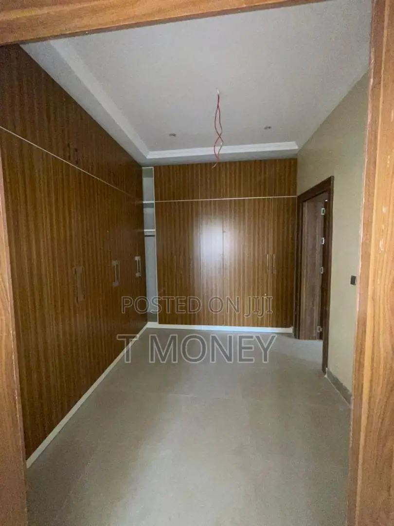 Furnished 9bdrm Mansion in Maitama, Central Business District for sale