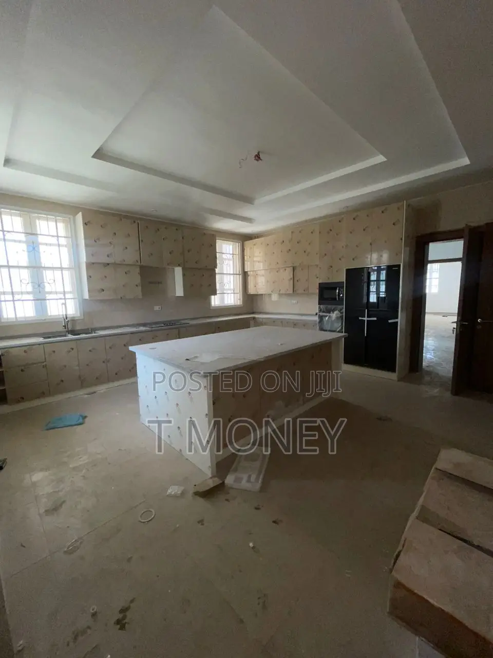 Furnished 9bdrm Mansion in Maitama, Central Business District for sale