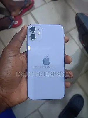 Apple iPhone 11 64 GB Purple