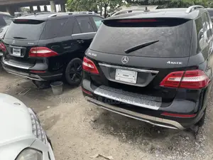 Mercedes-Benz M Class 2012 Black