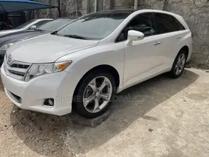 Toyota Venza 2015 White