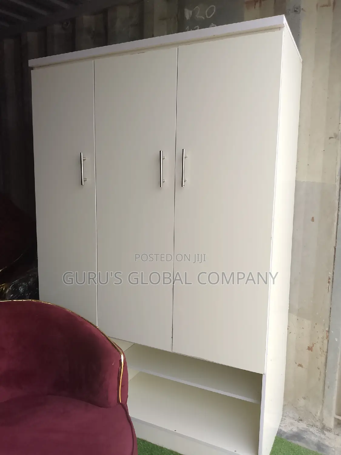 3 Doors Strong Luxy Wardrobe