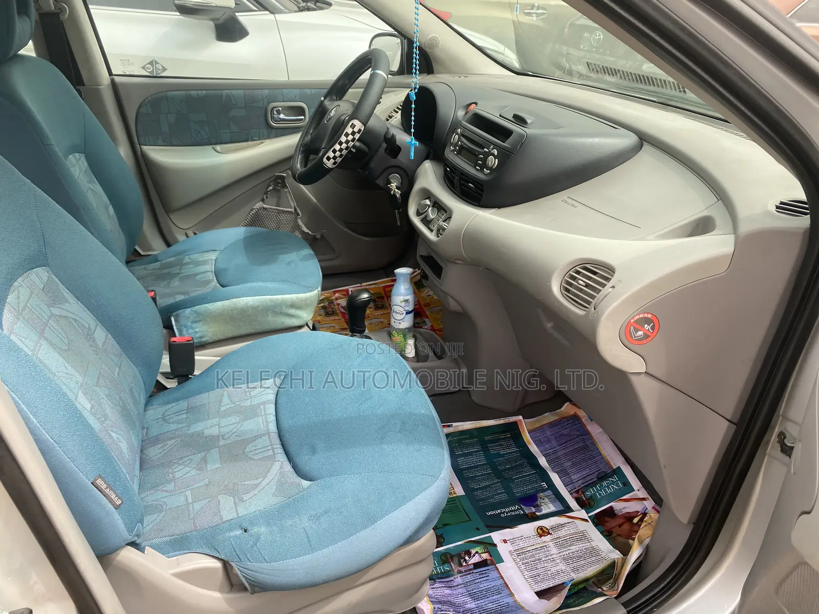 Nissan Almera 2004 Silver