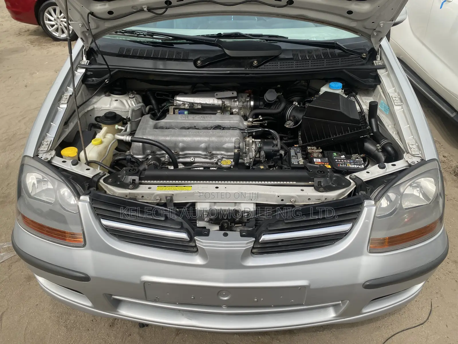 Nissan Almera 2004 Silver