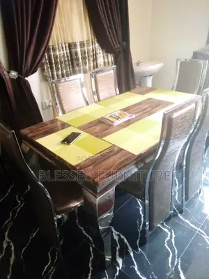 Emperor Dinning Set