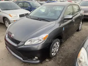 Toyota Matrix 2012 Gray