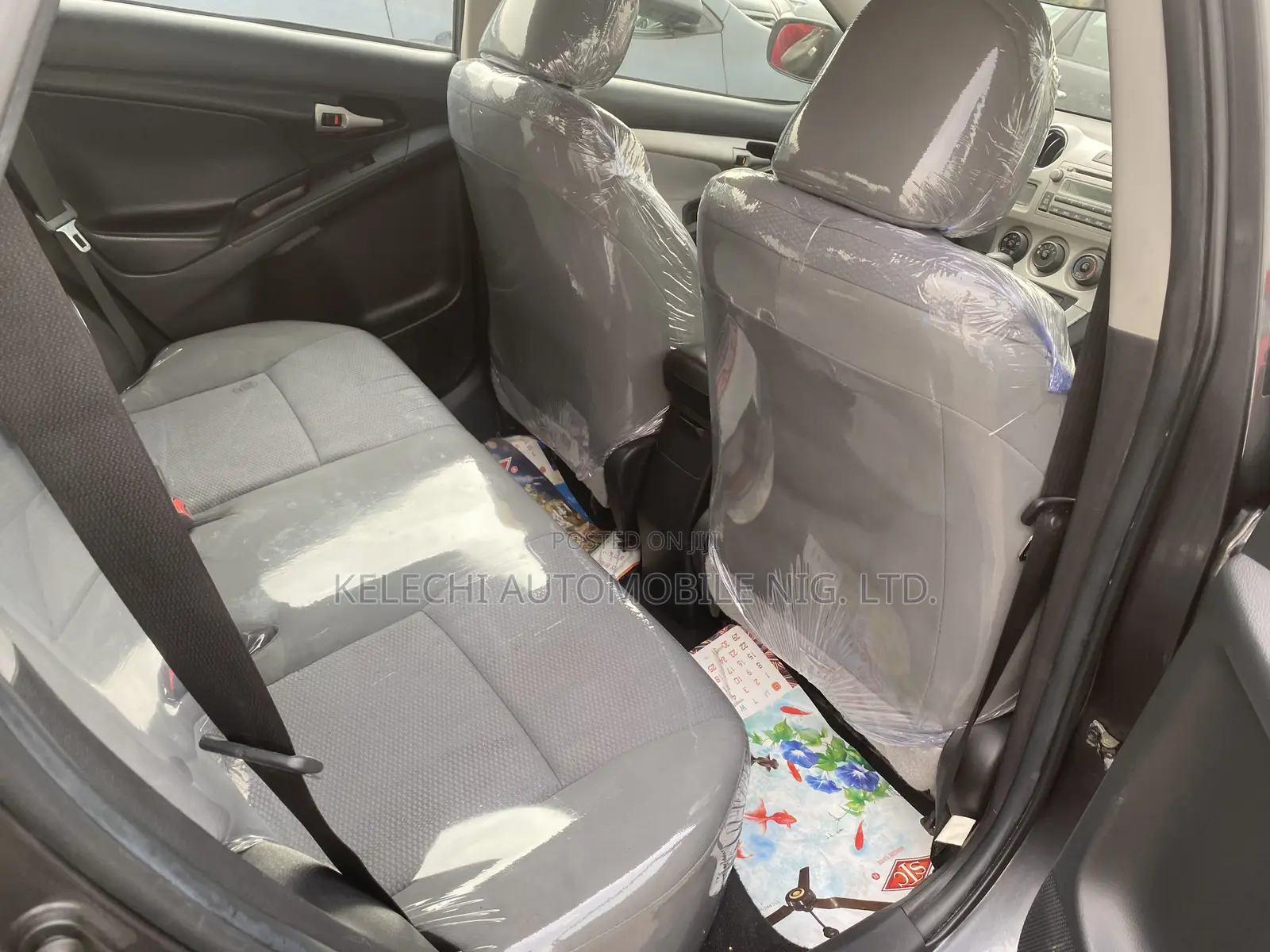 Toyota Matrix 2012 Gray