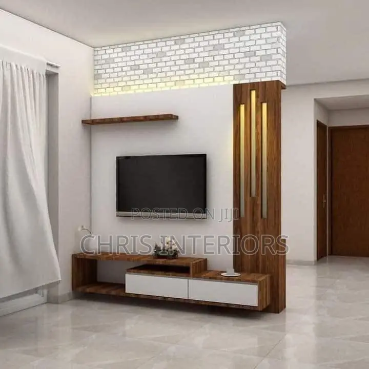 Carving Console TV
