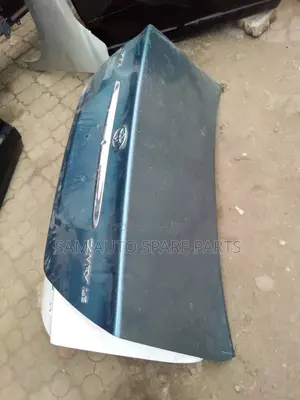 Toyota Camry Boot 05