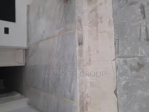 Glossy Marble Stone Restoration and Polishing Services