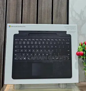 Microsoft Surface Pro Signature Keyboard
