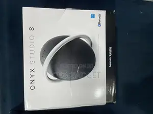 Onyx Studio 8