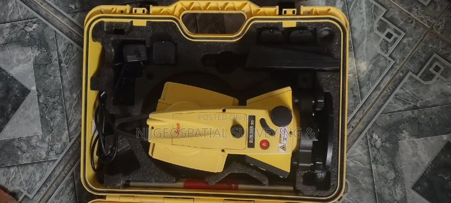 LEICA Builder 309