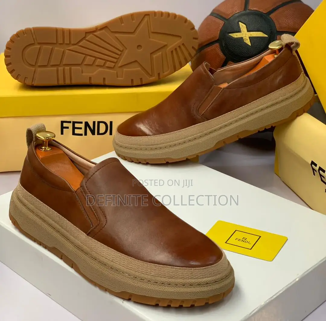 FENDI Luxury Shoe