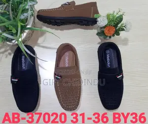 Photo - New Quality Unisex Shoes