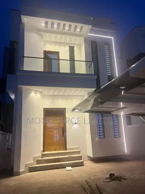 5bdrm Duplex in Ikota Lekki for sale