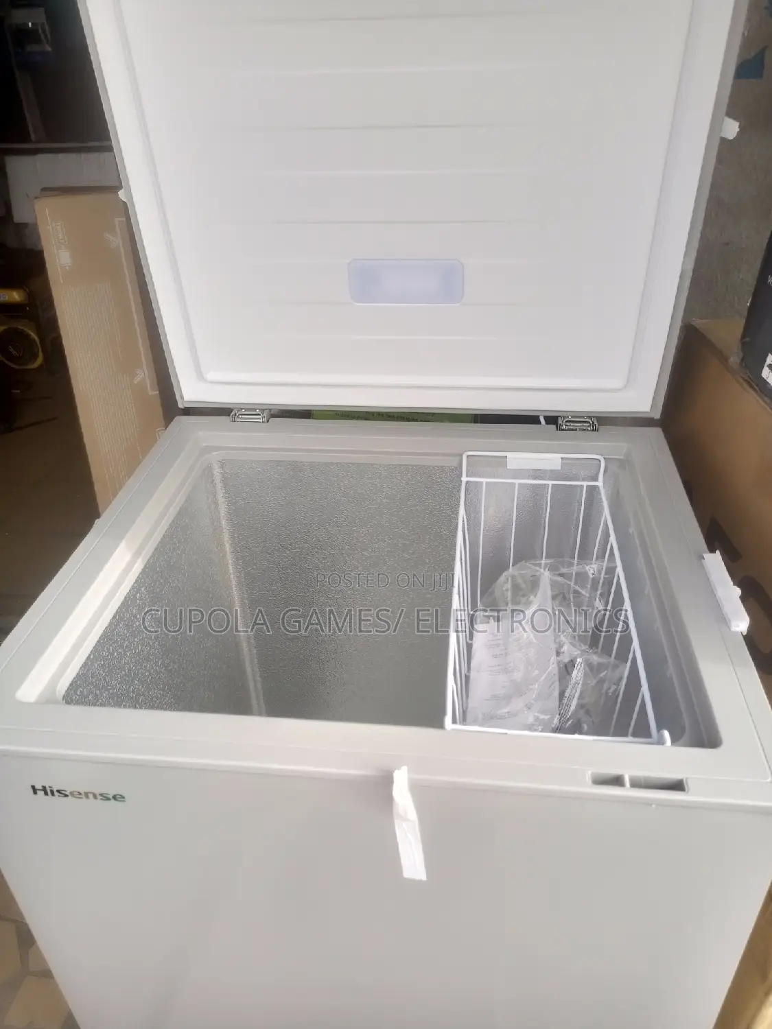 Hisense Deep Freezer 142 Litre , Original.