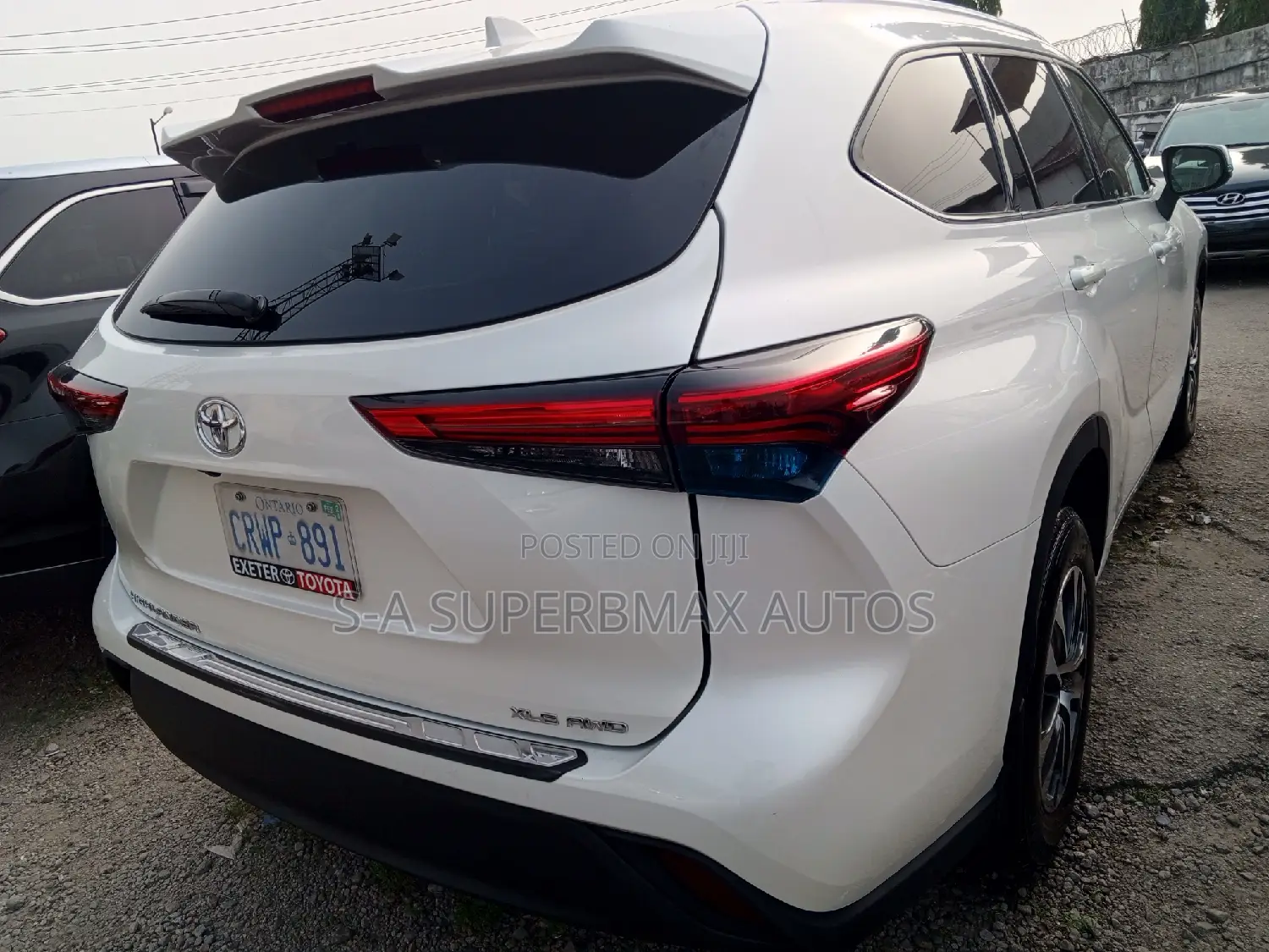 Toyota Highlander XLE 2021 White