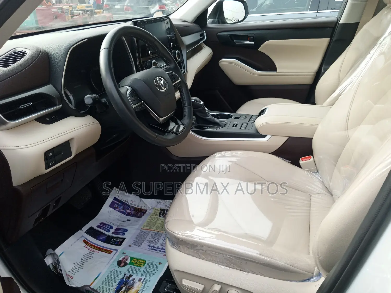 Toyota Highlander XLE 2021 White
