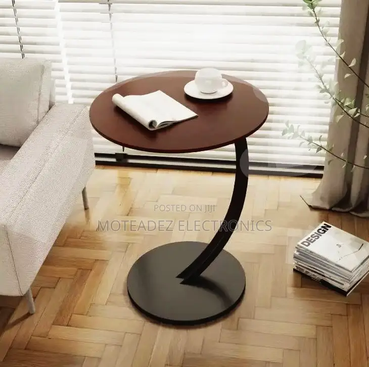 Creative Exquisite Design Modern Round Side Table/Stool