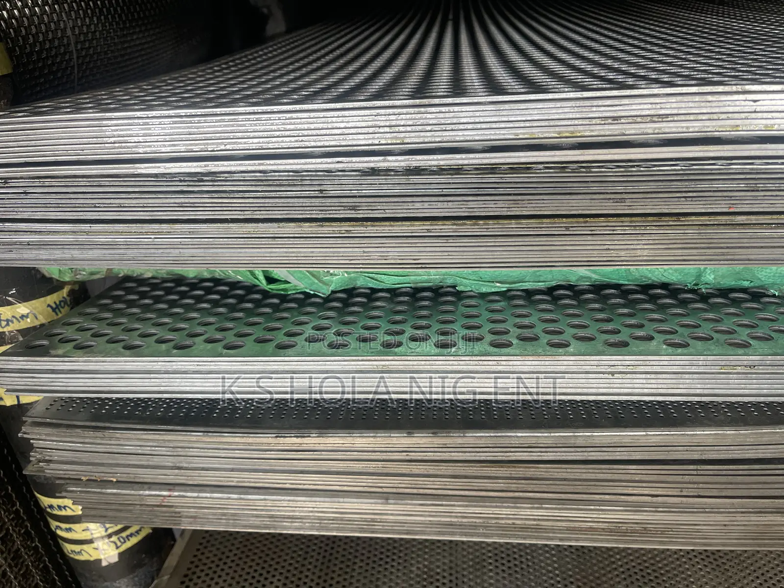 Perforated Mesh Wire Plate