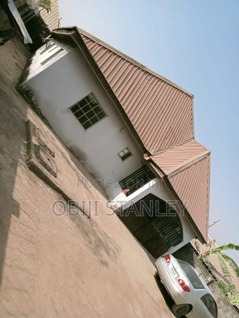 3bedroom,2shops and 1self Contain