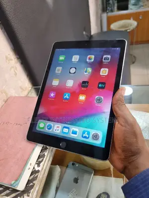 Apple iPad Air 2 64 GB Gray