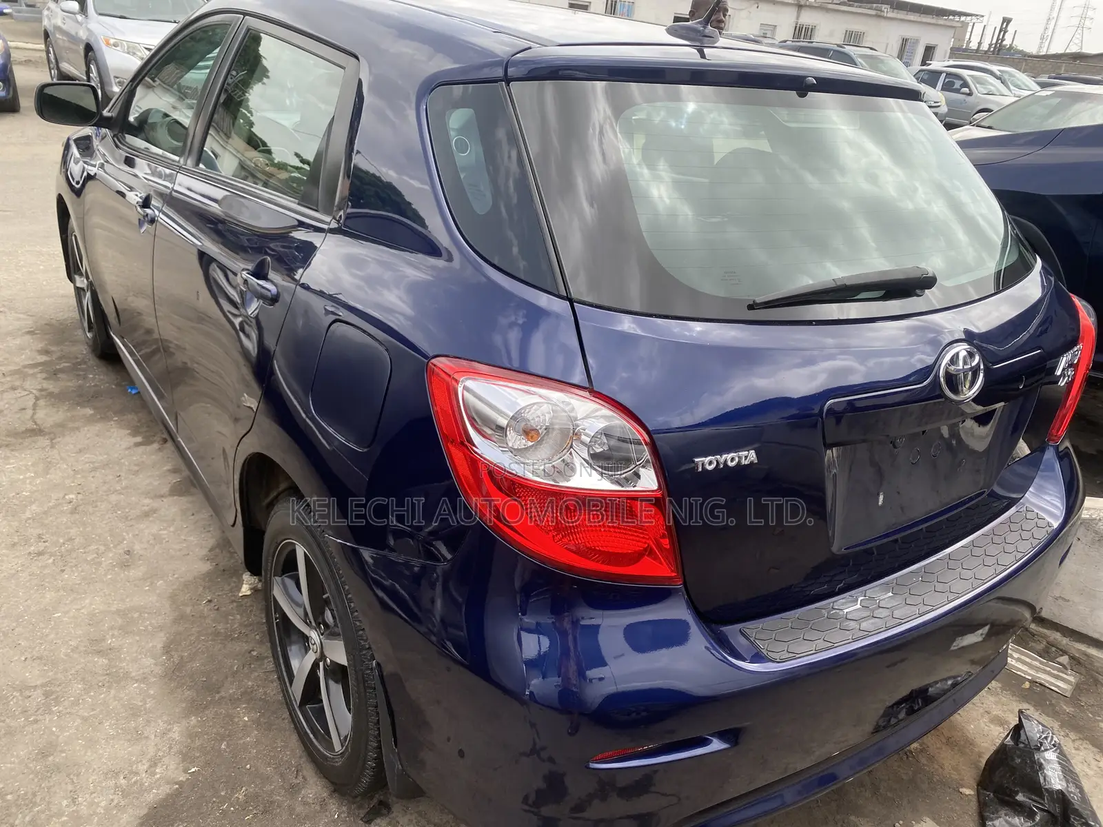 Toyota Matrix 2010 Blue